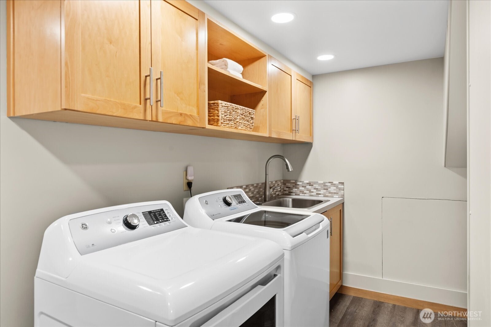 8716 185th Place Southwest Edmonds, WA 98026 - Photo 24 of 40
