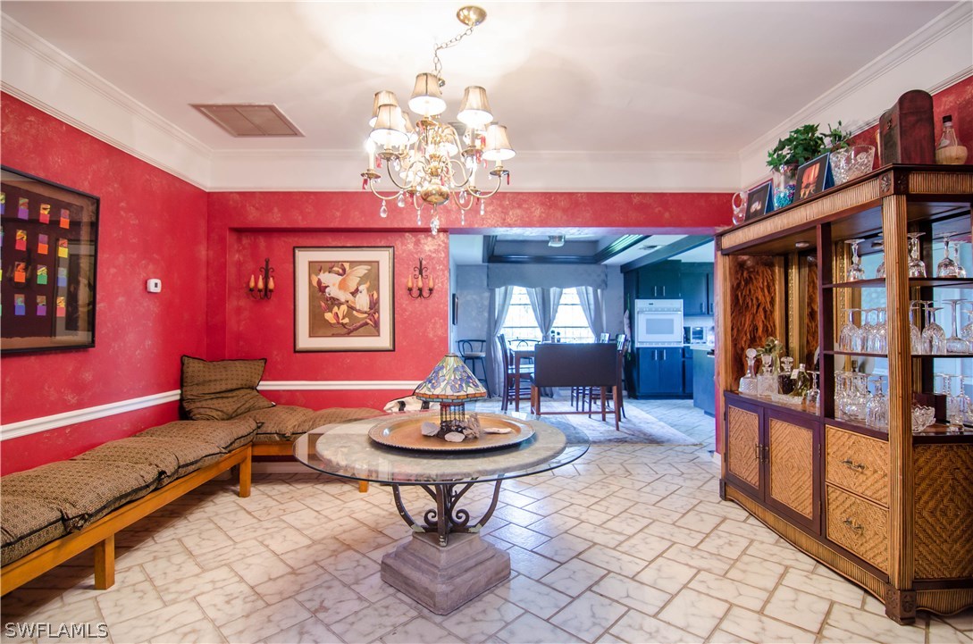 2124 Pineview Road Fort Myers, FL 33901 - Photo 5 of 25 a view of a dining room with furniture