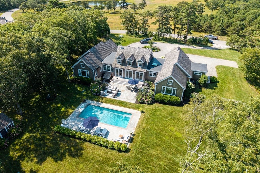 8 Paddock Road Oak Bluffs, MA 02557 - Photo 2 of 42