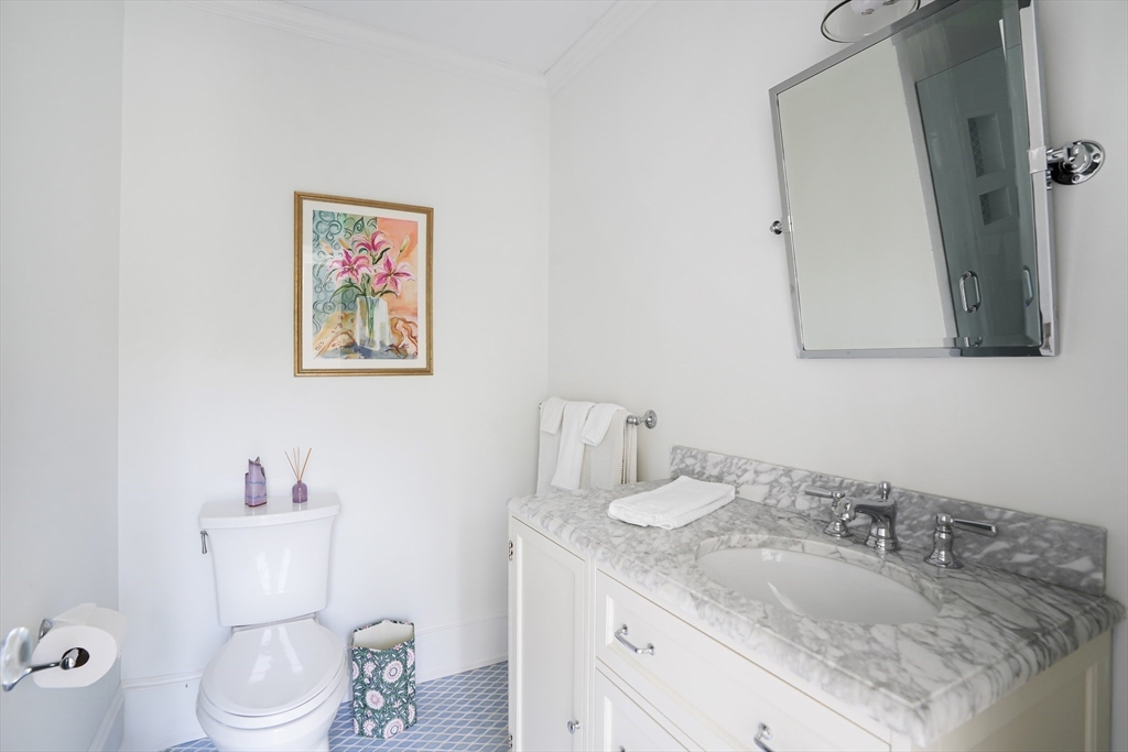 8 Paddock Road Oak Bluffs, MA 02557 - Photo 27 of 42