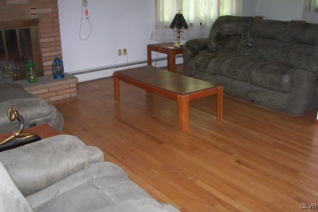 690 Long Lane Road Walnutport, PA 18088 - Photo 3 of 9 Gallery Image 3