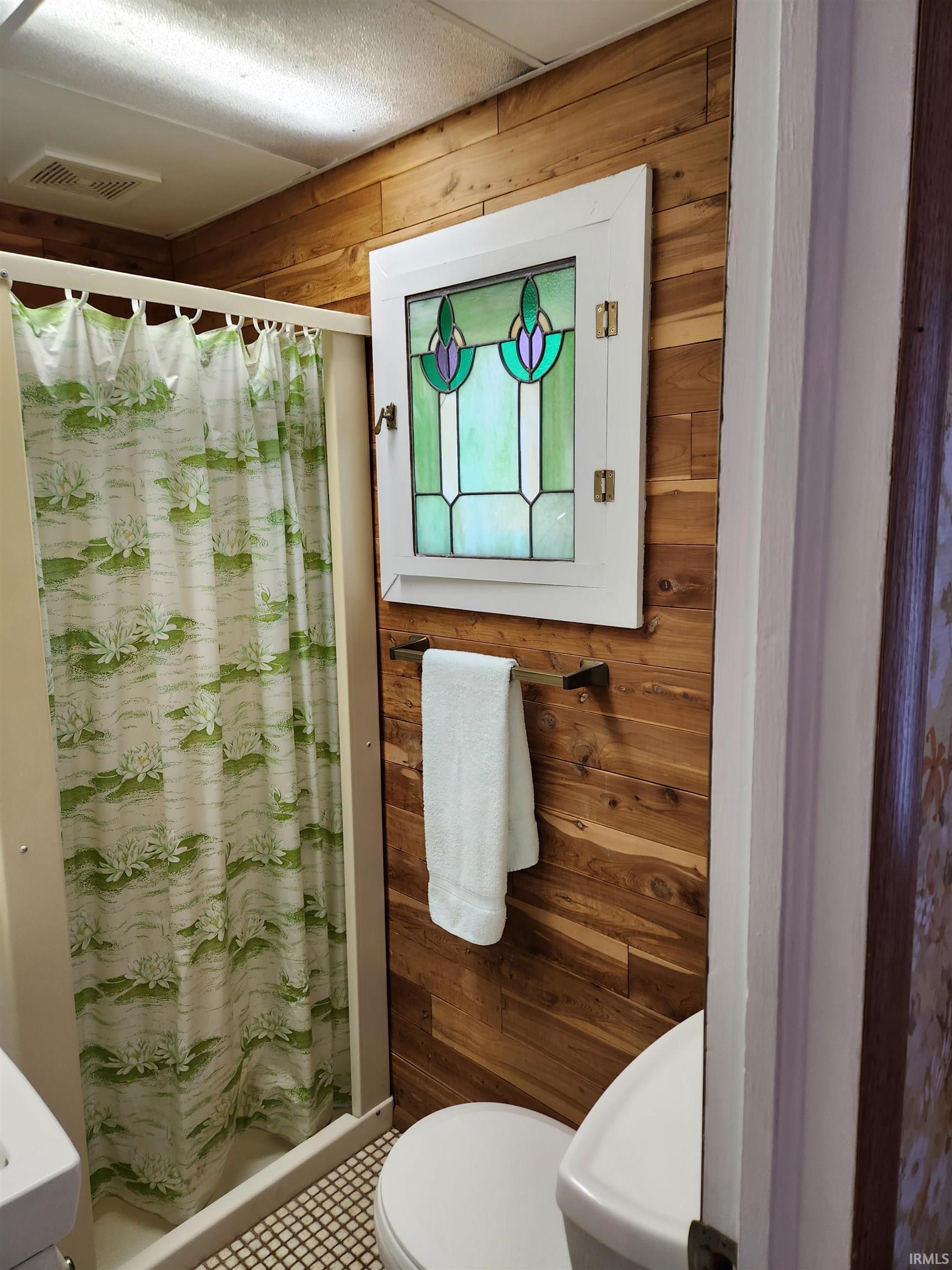 407 East Cable Lane Syracuse, IN 46567 - Photo 10 of 14