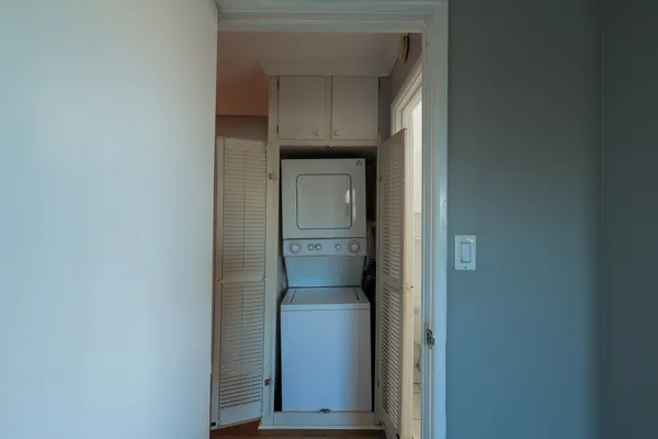 $1,850 | 4410 West 111th Street, Unit 302, Oak Lawn, IL 60453