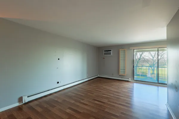 $1,850 | 4410 West 111th Street, Unit 302, Oak Lawn, IL 60453
