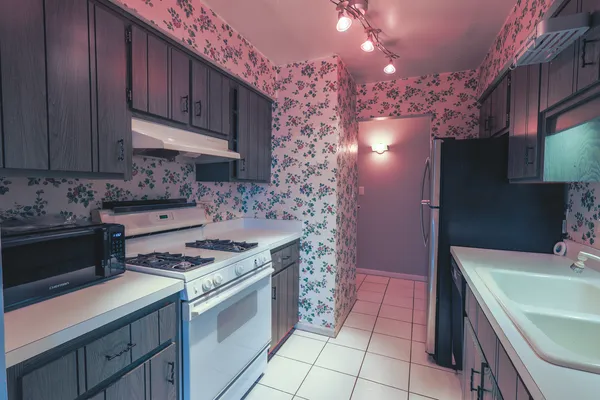 $1,850 | 4410 West 111th Street, Unit 302, Oak Lawn, IL 60453