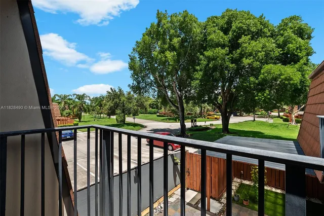 $440,000 | 9112 A Southwest 20th Street, Davie, FL 33324