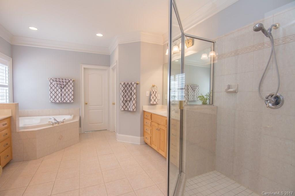 6618 Fox Ridge Circle Davidson, NC 28036 - Photo 18 of 24