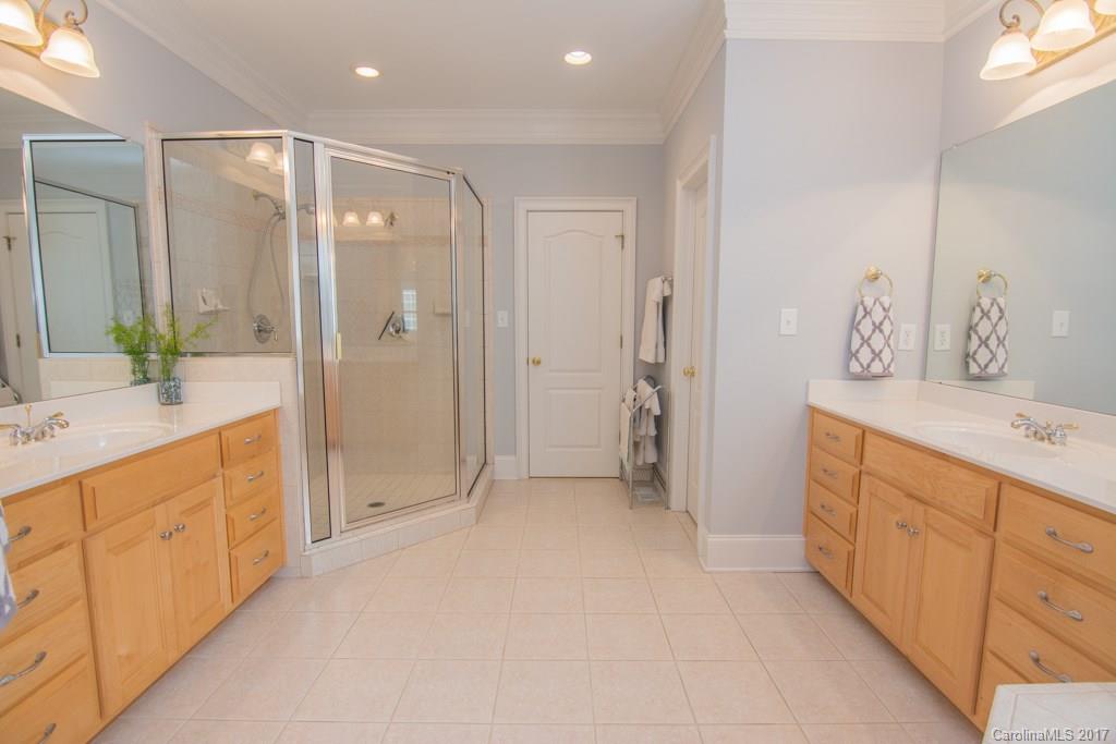 6618 Fox Ridge Circle Davidson, NC 28036 - Photo 19 of 24
