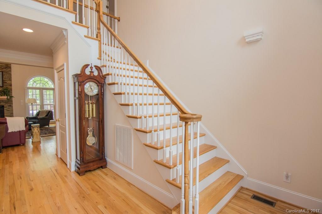 6618 Fox Ridge Circle Davidson, NC 28036 - Photo 6 of 24