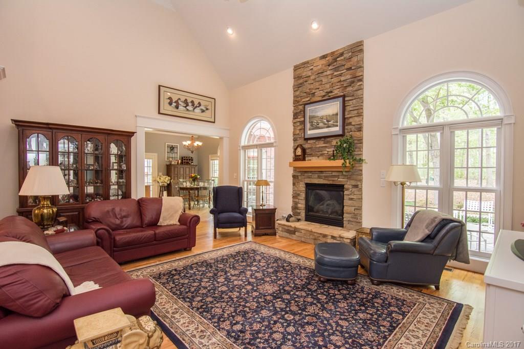 6618 Fox Ridge Circle Davidson, NC 28036 - Photo 8 of 24