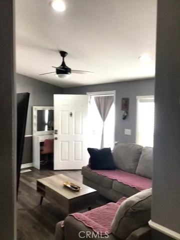 $160,000 | 7560 Woodman Place, Unit 75, Van Nuys, CA 91405