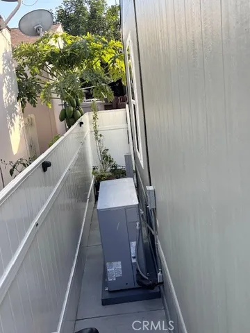 $160,000 | 7560 Woodman Place, Unit 75, Van Nuys, CA 91405