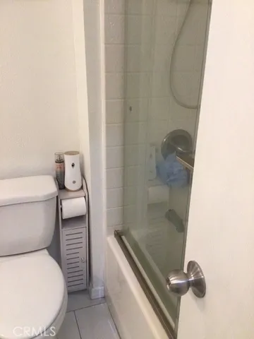 $160,000 | 7560 Woodman Place, Unit 75, Van Nuys, CA 91405