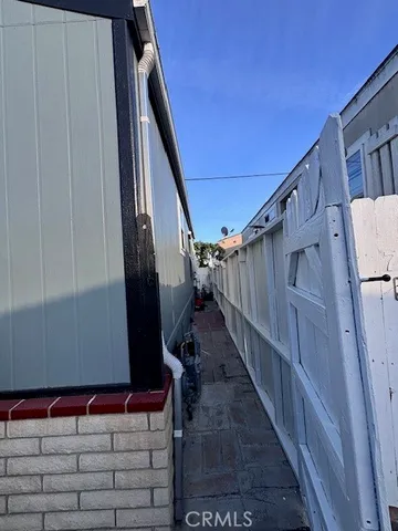 $160,000 | 7560 Woodman Place, Unit 75, Van Nuys, CA 91405