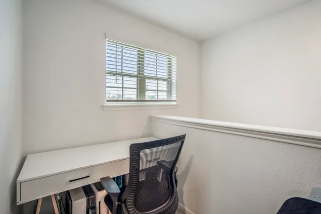 $2,250 | 10477 Pineland Drive, Willis, TX 77378