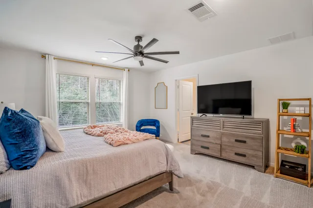 $2,250 | 10477 Pineland Drive, Willis, TX 77378