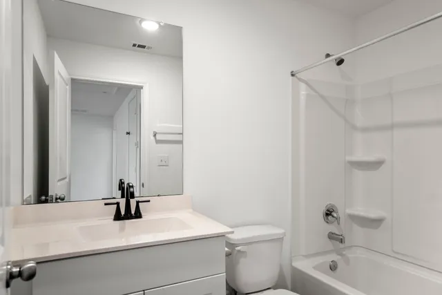 $2,250 | 10477 Pineland Drive, Willis, TX 77378