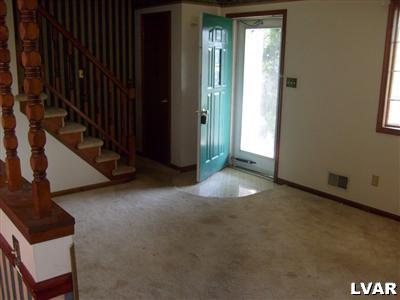 4003 Carter Republic Road Bethlehem, PA 18020 - Photo 4 of 11 Gallery Image 4