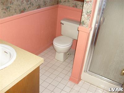 4003 Carter Republic Road Bethlehem, PA 18020 - Photo 8 of 11 Gallery Image 8