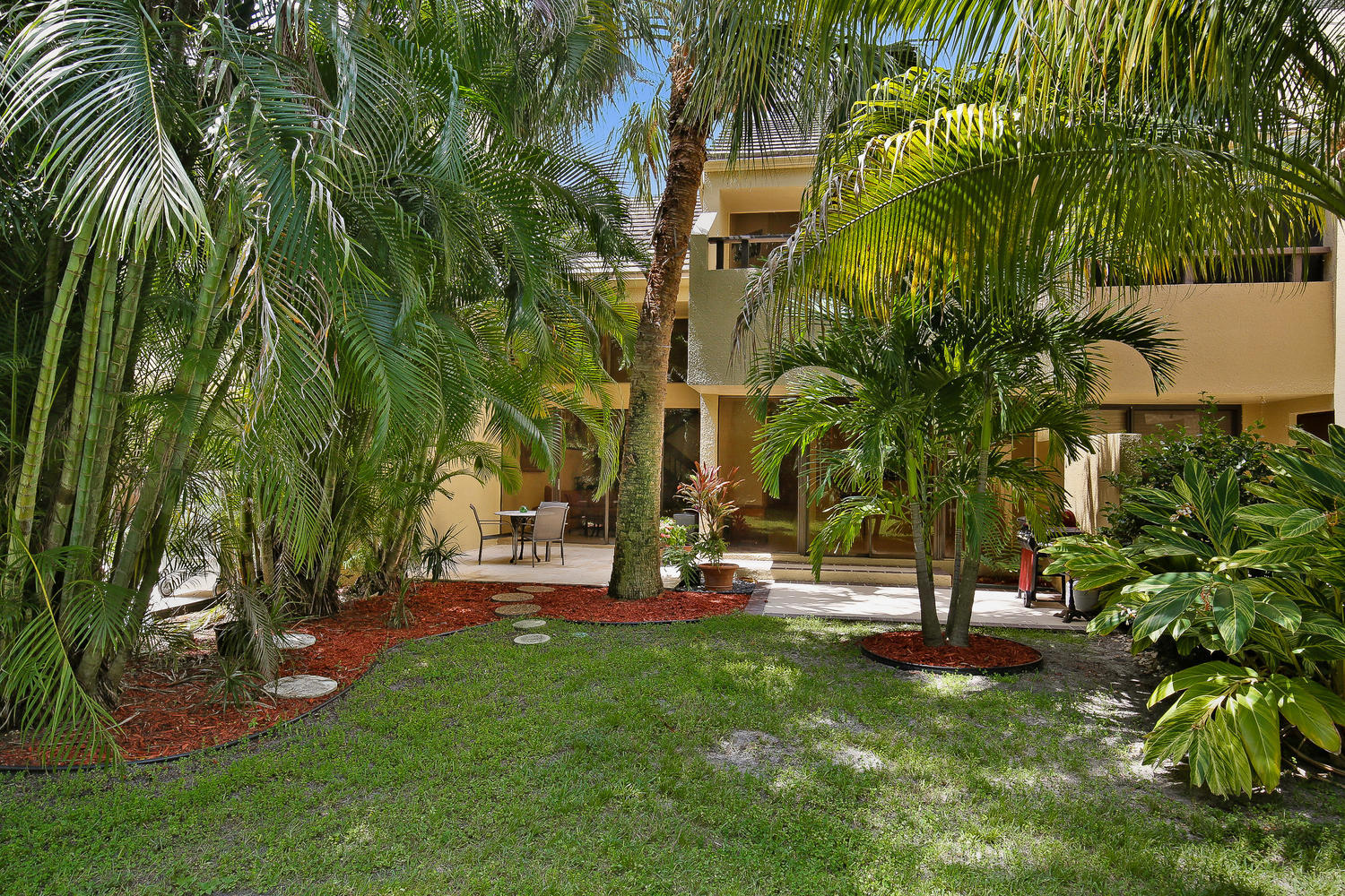 702 St Albans Drive Boca Raton, FL 33486 - Photo 25 of 29 702 St Albans Dr Boca Raton FL-large-025