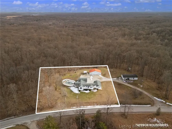 $298,000 | 5674 South County Road 640 East, Hardinsburg, IN 47125