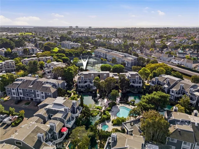 $4,000 | 20122 Bayfront Lane, Unit 206, Huntington Beach, CA 92646