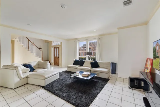 $3,500 | 2116 Houlton Lane, Plano, TX 75025