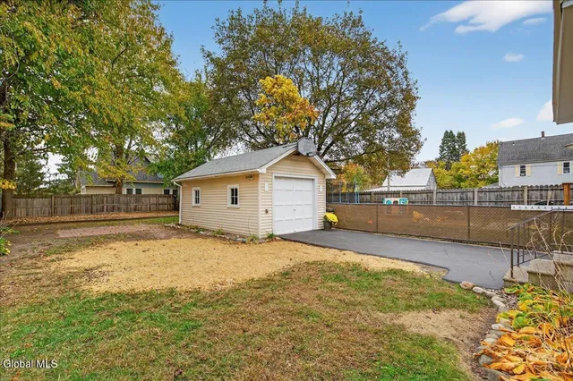 $299,900 | 9 Cuthbert Street, Scotia, NY 12302