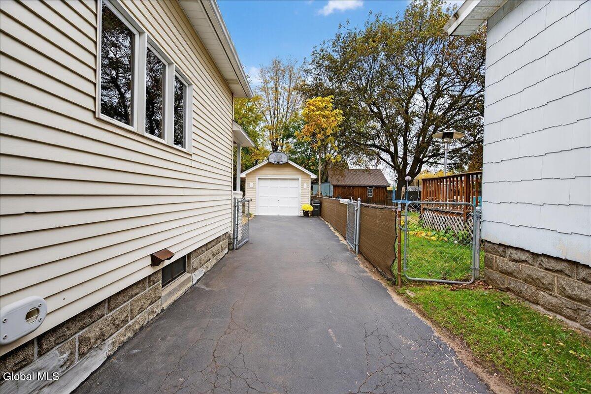 9 Cuthbert Street Scotia, NY 12302 - Photo 40 of 41 06-9 CUTHBERT-36