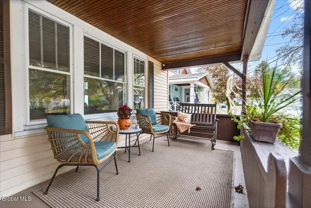 $299,900 | 9 Cuthbert Street, Scotia, NY 12302