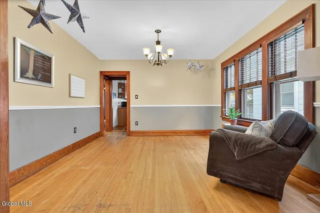 $299,900 | 9 Cuthbert Street, Scotia, NY 12302