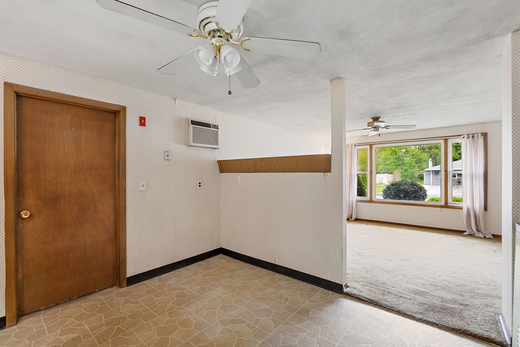 29 Temi Road Hudson, MA 01749 - Photo 12 of 36