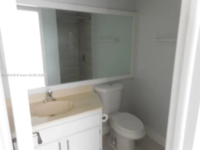 $2,650 | 17038 Northwest 66th Court, Hialeah, FL 33015