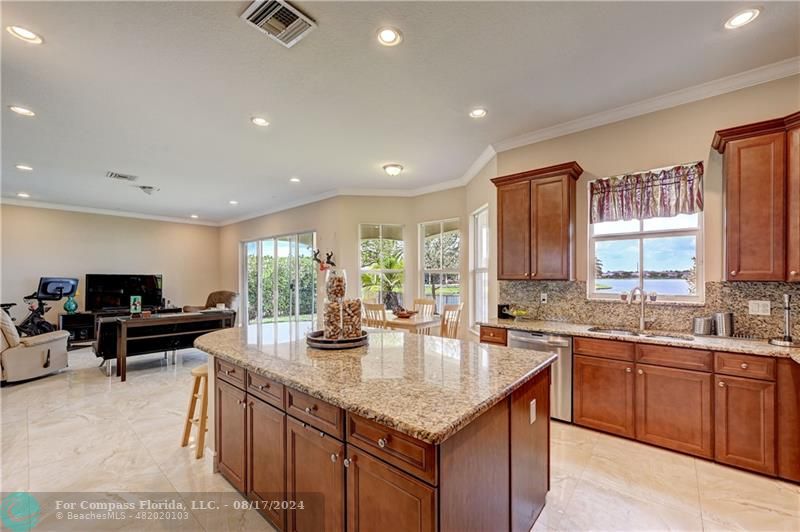 8631 Lakeside Bend Parkland, FL 33076 - Photo 21 of 71