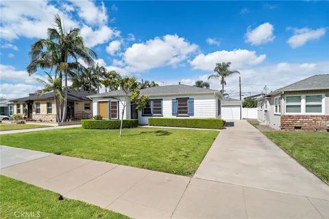 $1,100,000 | 834 North Grand Street, Orange, CA 92867