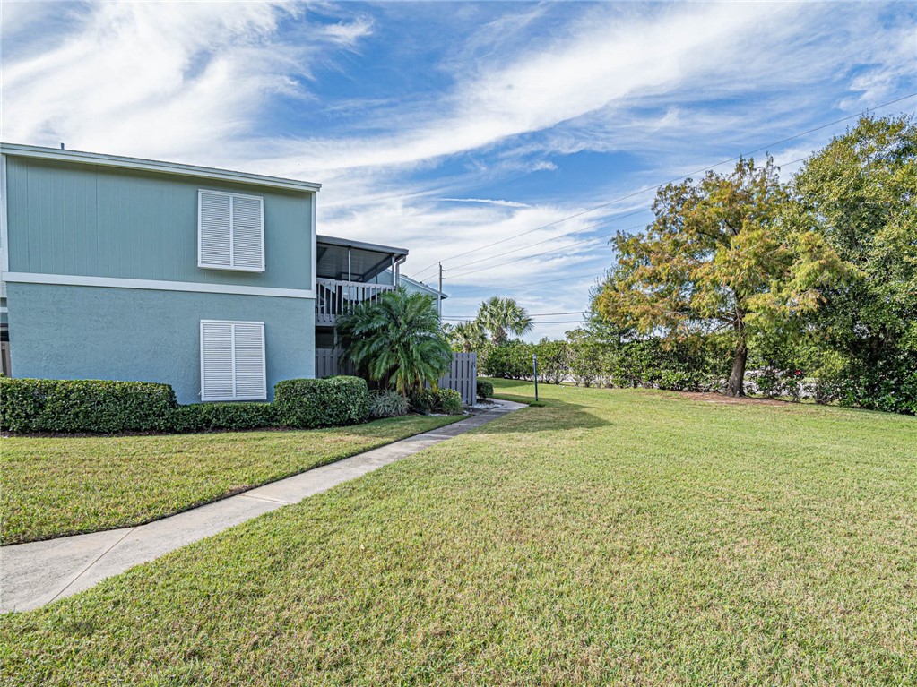 1144 Breezy Way, Unit 3F Sebastian, FL 32958 - Photo 3 of 36