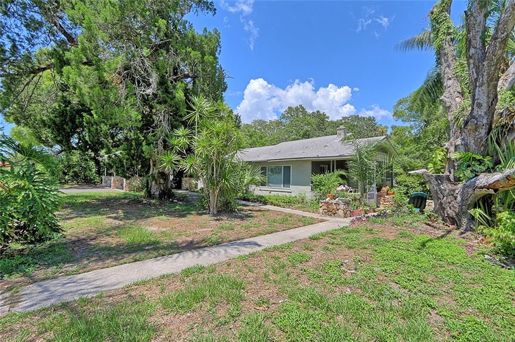 3248 Garrison Road Dunedin, FL 34698 - Photo 1 of 1