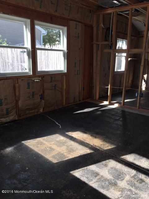 206 Nantucket Road Forked River, NJ 08731 - Photo 5 of 12 NANTUCKET INT 1