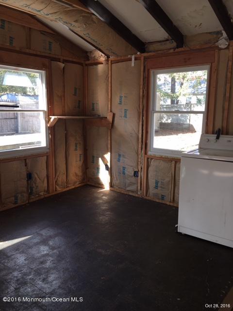 206 Nantucket Road Forked River, NJ 08731 - Photo 6 of 12 NANTUCKET INT 2