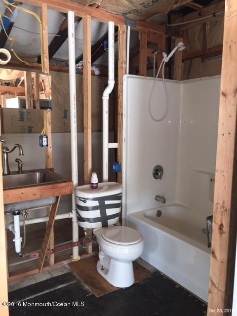 206 Nantucket Road Forked River, NJ 08731 - Photo 7 of 12 NANTUCKET INT 3