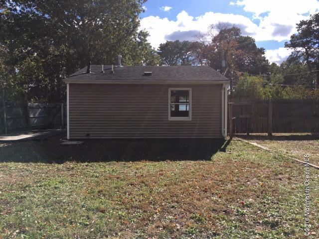 206 Nantucket Road Forked River, NJ 08731 - Photo 9 of 12 NANTUCKET REAR