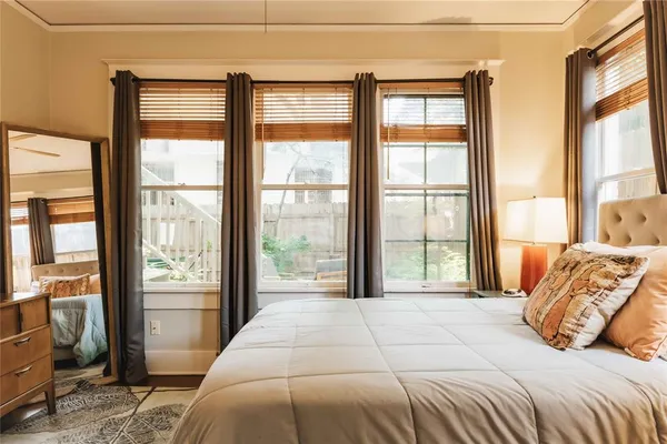 $2,350 | 2623 Salado Street, Unit A, Austin, TX 78705