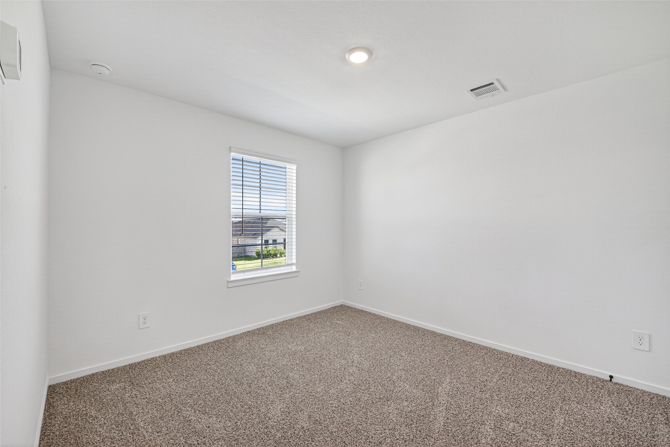 407 Robin Court Angleton, TX 77515 - Photo 26 of 46
