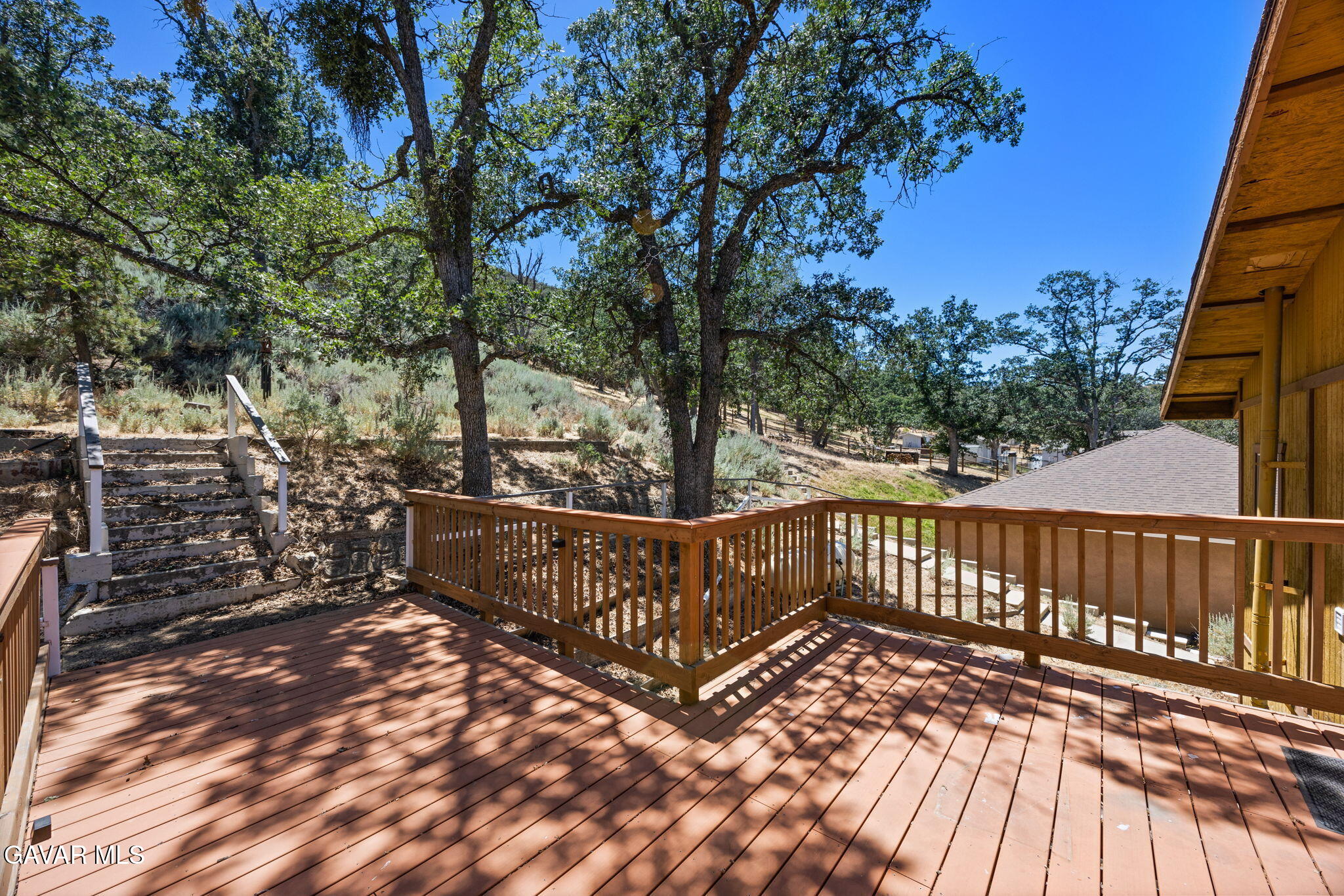 18295 Alps Drive Tehachapi, CA 93561 - Photo 30 of 37 30-web-or-mls-IMG_9791