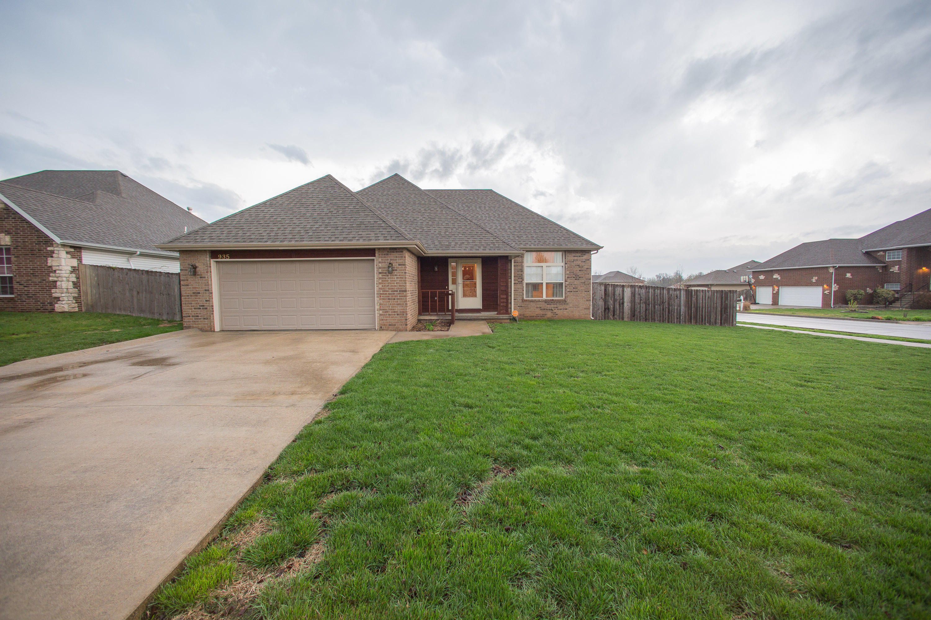 935 North Ridgemont Road Republic, MO 65738 - Photo 1 of 1 Ridgemont0001