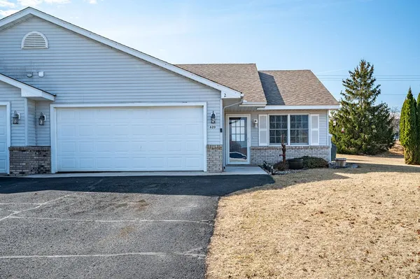 $250,000 | 620 Circle Pine Drive, New Richmond, WI 54017