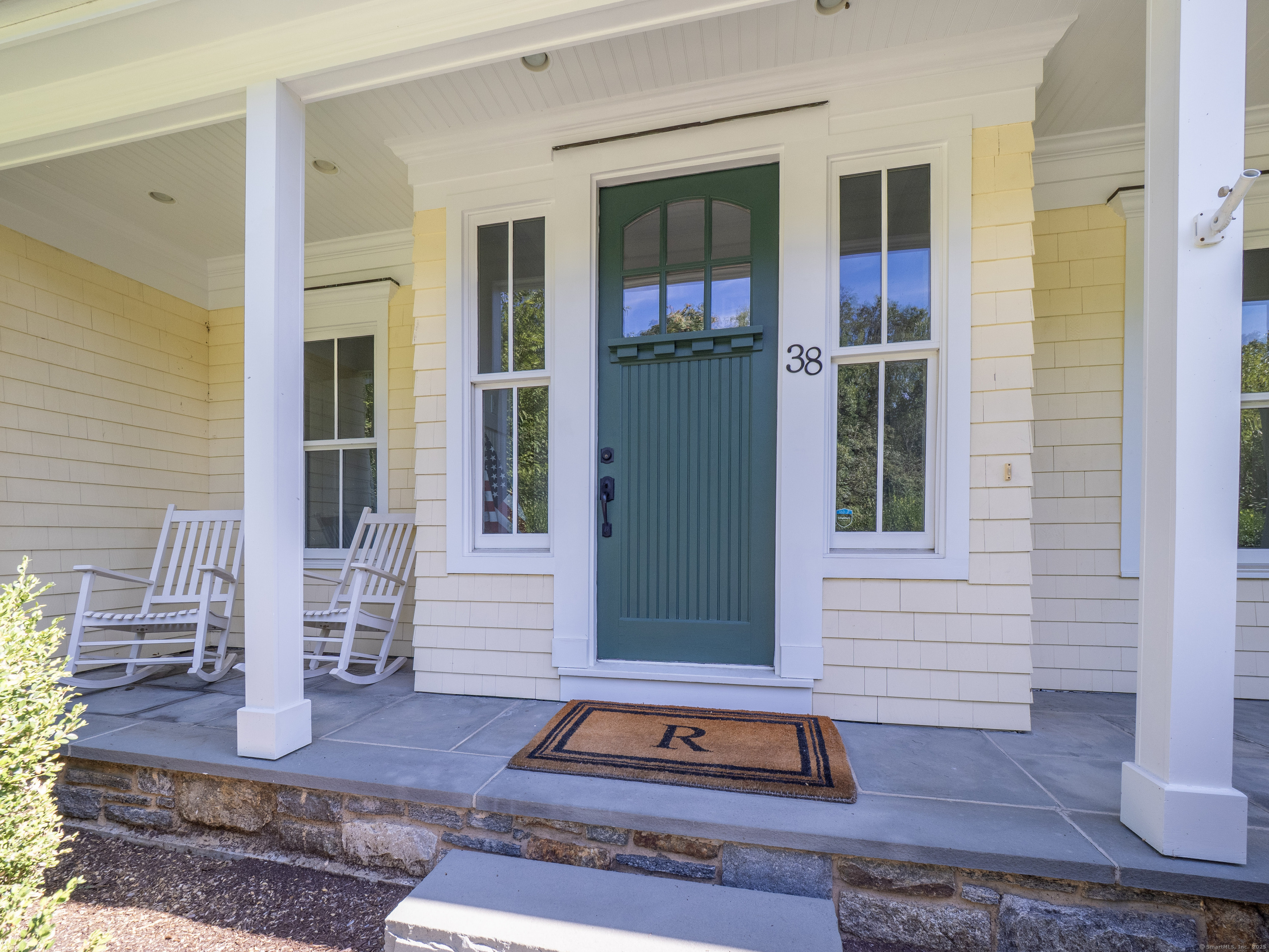 38 Honey Hill Road Wilton, CT 06897 - Photo 2 of 37