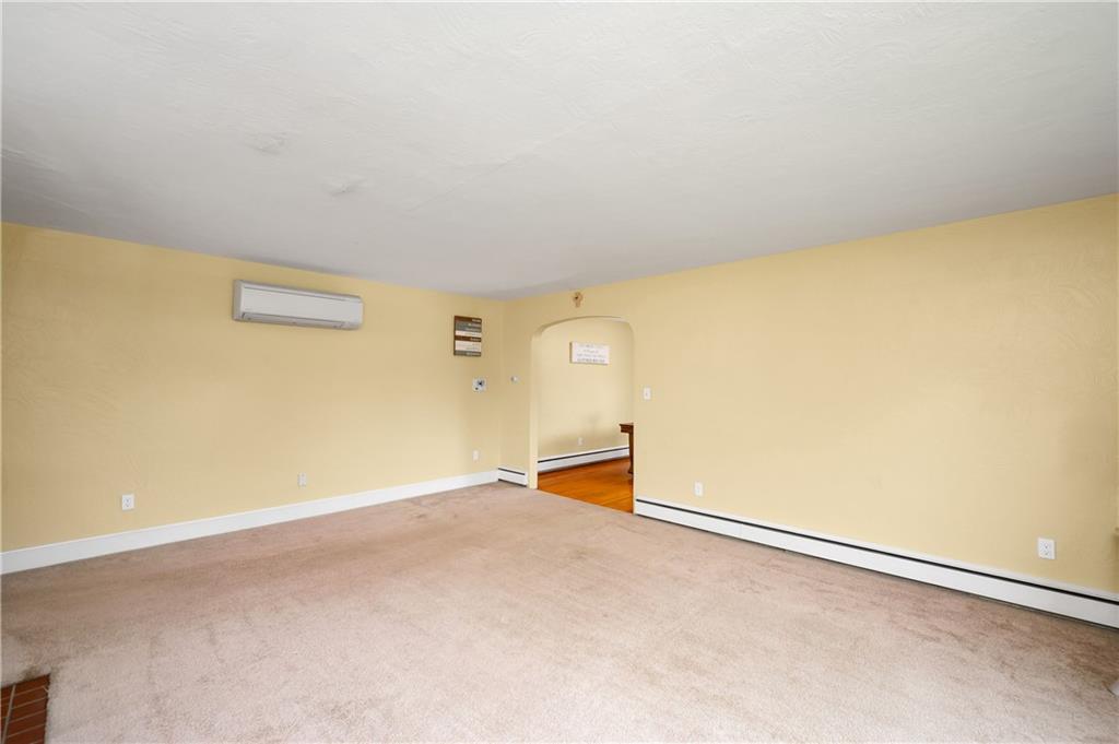 120 West Sunbury Road Butler, PA 16001 - Photo 17 of 46 an empty room with a natural light