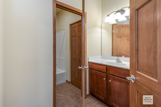 2180 Bartram Road North Aurora, IL 60542 - Photo 22 of 36