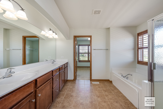 2180 Bartram Road North Aurora, IL 60542 - Photo 26 of 36